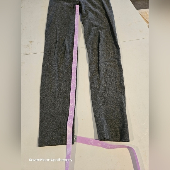 3/15$ Bundle Deal Charlotte Russe Girls Medium Pants - Picture 6 of 6